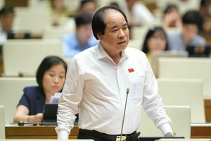 Tranh luận việc bỏ hay giữ cơ quan thanh tra cấp huyện 