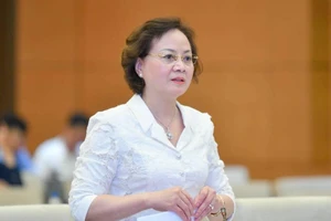 Bộ Nội vụ cắt giảm hai Vụ Đào tạo và Vụ Tổng hợp