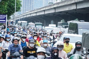 Hà Nội: Sẽ trình đề án thu phí phương tiện vào khu vực có nguy cơ ùn tắc giao thông ở thời điểm phù hợp