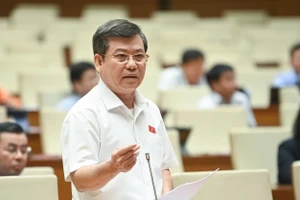 Viện trưởng Lê Minh Trí lần thứ 10 trả lời về 'kỳ án gỗ trắc ở Quảng Trị'