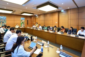 Bộ Tư pháp: Nhiều công chứng viên cao tuổi không còn hành nghề trên thực tế