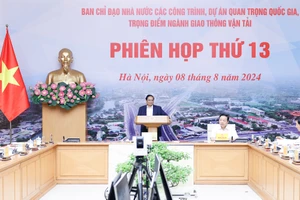 Thủ tướng Phạm Minh Chính: Tiếp tục thúc đẩy tiến độ các công trình, dự án trọng điểm quốc gia