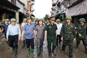 Phó Thủ tướng Bùi Thanh Sơn kiểm tra công tác ứng phó lũ lụt tại Lạng Sơn