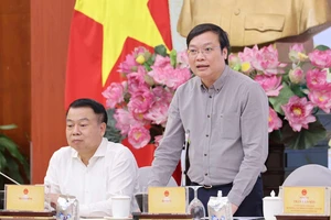 Thứ trưởng Bộ Nội vụ: 'Có tình trạng việc nhỏ cũng đưa lên Thủ tướng'