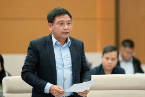 Tiếp tục giảm thuế bảo vệ môi trường với xăng, dầu trong năm 2025 