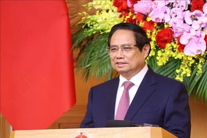 Thủ tướng: Ưu tiên dành cơ sở vật chất dôi dư cho y tế, giáo dục, văn hóa