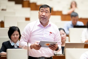 Làm rõ tiền lương, thưởng của viên chức khi gắn với vị trí việc làm 