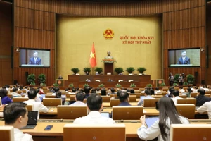 Quốc hội đồng ý thuế bảo vệ môi trường, tiêu thụ đặc biệt đối với xăng dầu tiếp tục bằng 0% đến 30-6