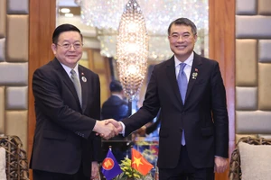 30 giờ của Thủ tướng Lê Minh Hưng tại Philippines