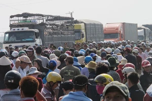 Một học sinh chết sau khi công an làm việc