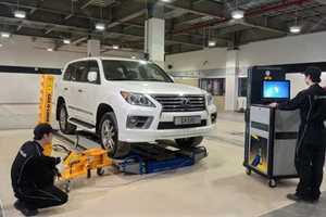 Lexus khai trương đại lý đầu tiên tại Việt Nam