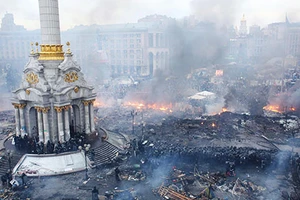 Khủng hoảng Ukraine - Bài 1: Mâu thuẫn Đông-Tây