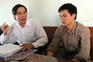 Lúng túng xác định người cầm lái