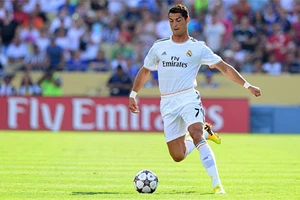 Champions League: Ronaldo vượt mốc 40 bàn