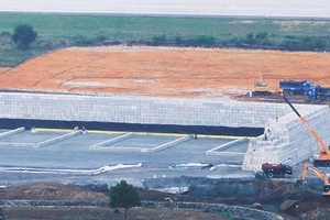 Bắt đầu khử độc 45.000 m3 đất nhiễm dioxin tại Sân bay Đà Nẵng