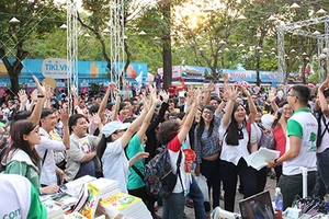 Giới trẻ vẫn đến với sách giấy