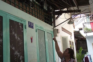 Hơn 10 năm thiếu điện giữa thành phố