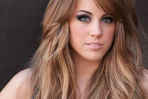 Tốp 3 American Idol ấn tượng với cà phê sữa đá Sài Gòn