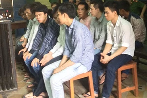 Thêm một băng cướp chém người cướp xe hầu tòa