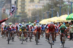 Giải đua xe đạp Cúp TH TP.HCM 2014: Quyết định dũng cảm!