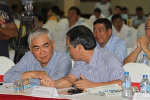 Kiếm tiền và tiêu tiền