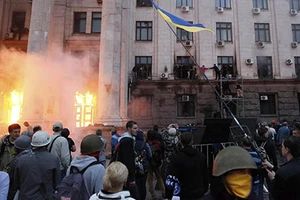 Nội chiến bắt đầu ở Ukraine