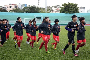 VCK giải vô địch nữ châu Á: Chiếu trên, chiếu dưới 