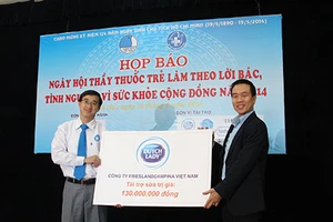Ngày hội thầy thuốc trẻ làm theo lời Bác