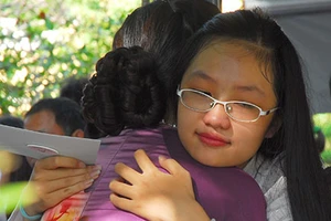 Tri ân cha, mẹ trước ngưỡng cửa vào đời