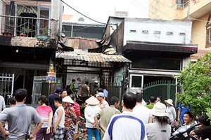  Hung thủ đến nhà người yêu đòi vàng rồi gây án