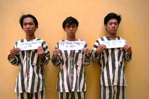 Bắt băng cướp chém trước cướp sau