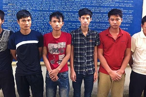 Bắt ổ cá độ bóng đá trong tiệm net