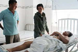 Tạm đình chỉ CSHS nổ súng trúng người