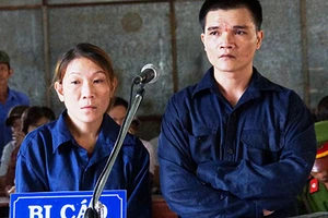 Buôn ma túy, hai vợ chồng hầu tòa