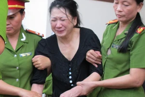 Nguyên giám đốc BV Tâm thần Tiền Giang bị tâm thần