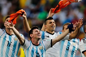 Bán kết Argentina - Hà Lan: Argentina nằm kèo trên