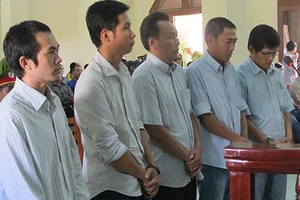 Hủy án vụ năm công an ở Phú Yên đánh chết người