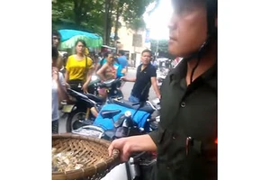  Chủ tịch phường cho là cán bộ làm đúng!? 