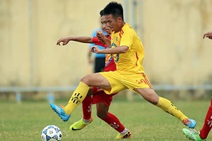Giải U-17 báo Bóng Đá: Hà Nội T&T, PVF vào bán kết