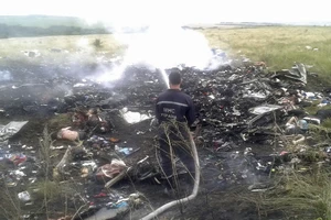 Máy bay MH17 bị bắn rơi: Malaysia nói Ukraine phải chịu trách nhiệm 