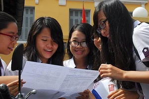 Chống tiêu cực = Siết đại học 