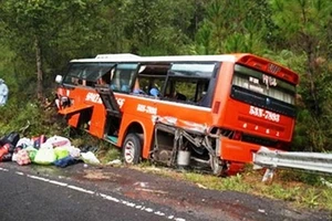 Tai nạn giao thông làm 36 người chết và bị thương 