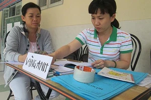 Trường quá tải, bé không được học gần nhà 