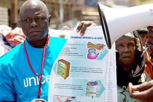 Đối phó dịch ebola: WHO cho dùng thuốc mới thử nghiệm