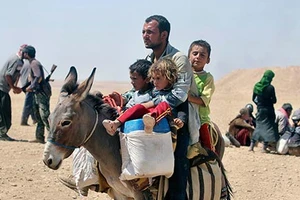 Pháp cung cấp vũ khí cho người Kurd ở Iraq