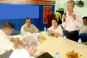Chó cắn nhau, mèo gào đêm cũng kêu phường