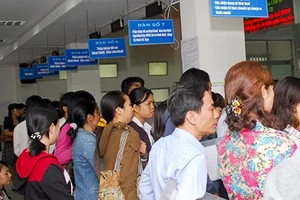 Bất nhất cách thu thuế 