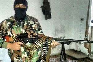 Vụ hành quyết nhà báo James Foley: Đao phủ là ca sĩ nhạc rap người Anh