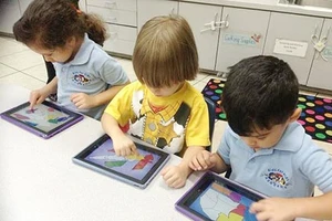 Máy tính bảng tạo kẻ mù mờ