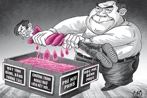 Yêu cầu giám đốc Sở GD&ĐT TP.HCM báo cáo khẩn vụ SGK điện tử